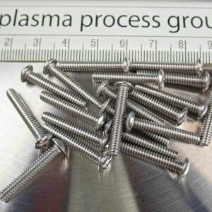 This image shows 20 pieces of 6-32 thread by 0.875 inch long button-head cap screws made of stainless steel.